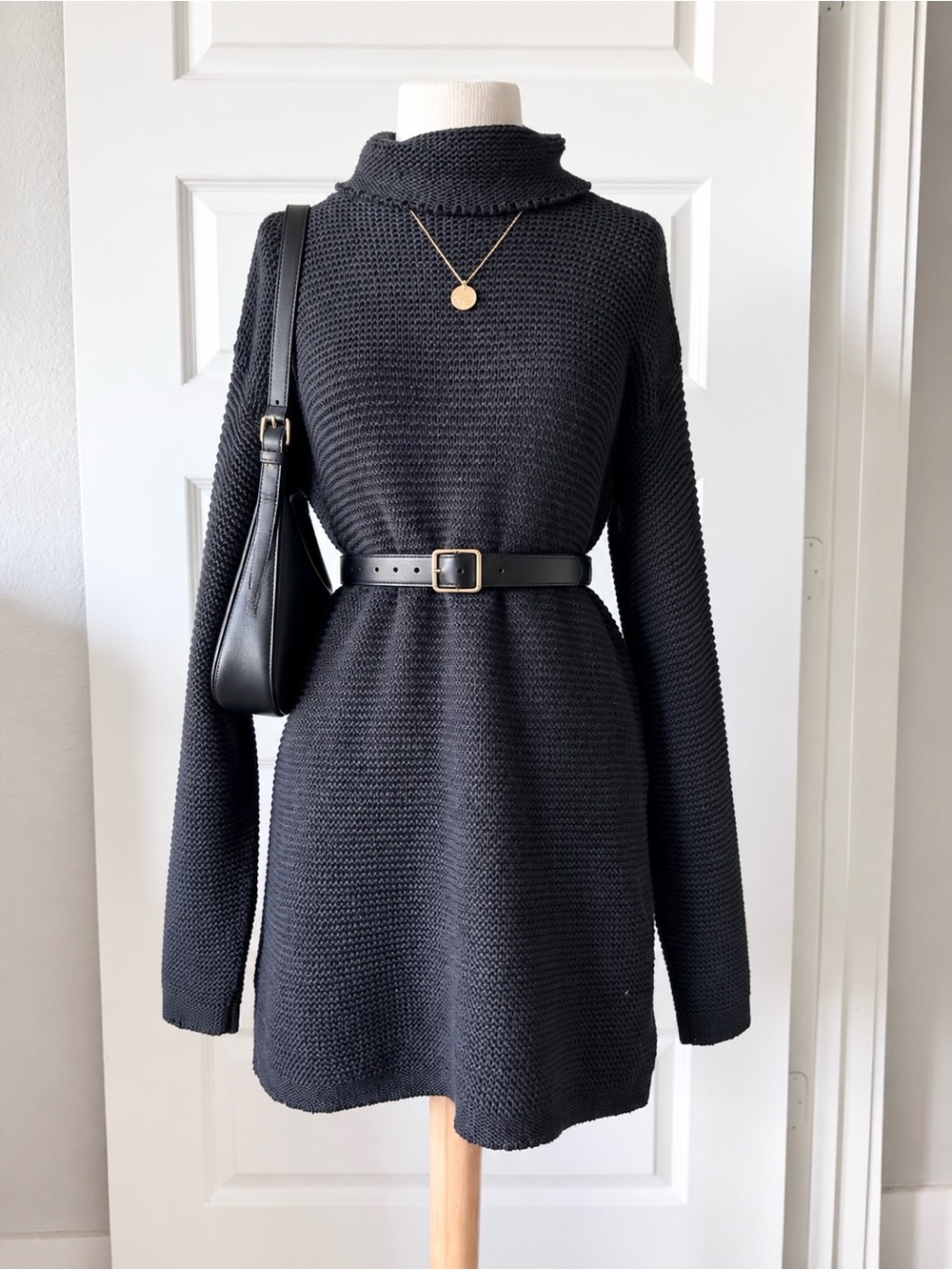 Vintage Orvis Black Cotton Blend Oversized Turtleneck Sweater Dress L